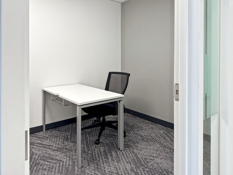 More Photos Of 20727 Willoughby Town Centre Dr, Langley Coworking Space