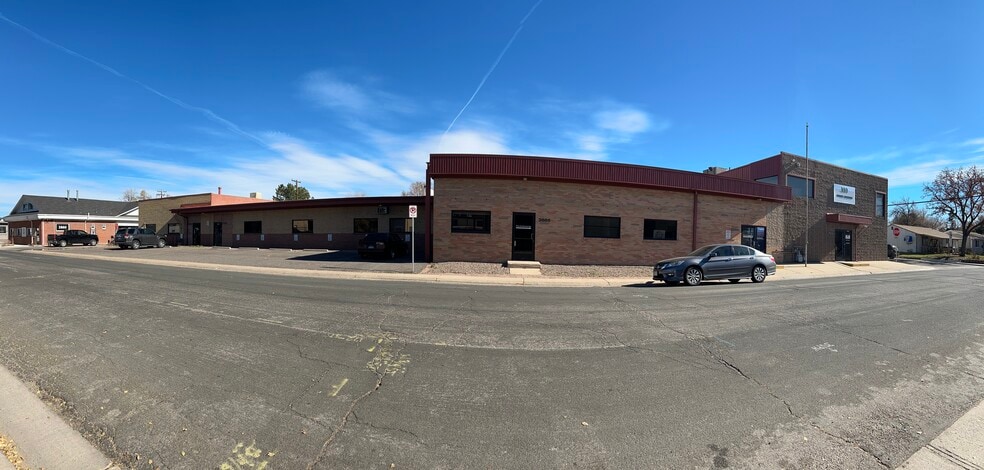 More Photos Of 3878-3898 S Jason St, Englewood Warehouse For Sale