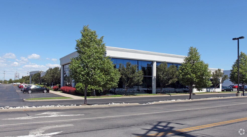 More Photos Of 455 Cayuga Rd, Cheektowaga Office For Lease