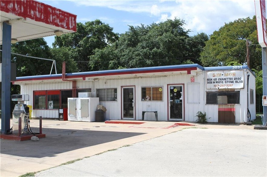 More Photos Of 3031 Woodall Dr, Cedar Park Convenience Store For Sale