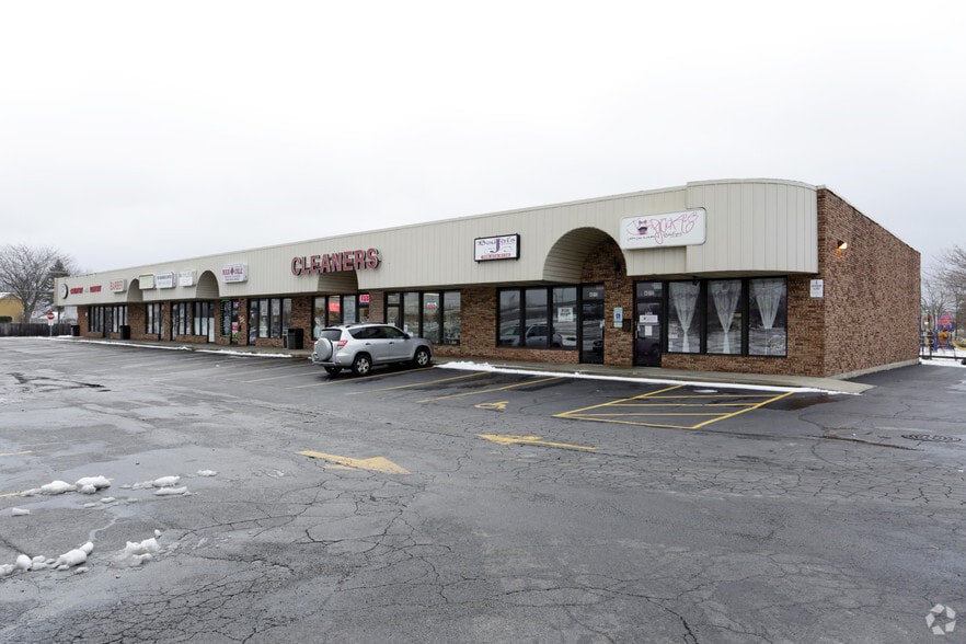 More Photos Of 4001-4015 175th St, Country Club Hills General Retail For Sale