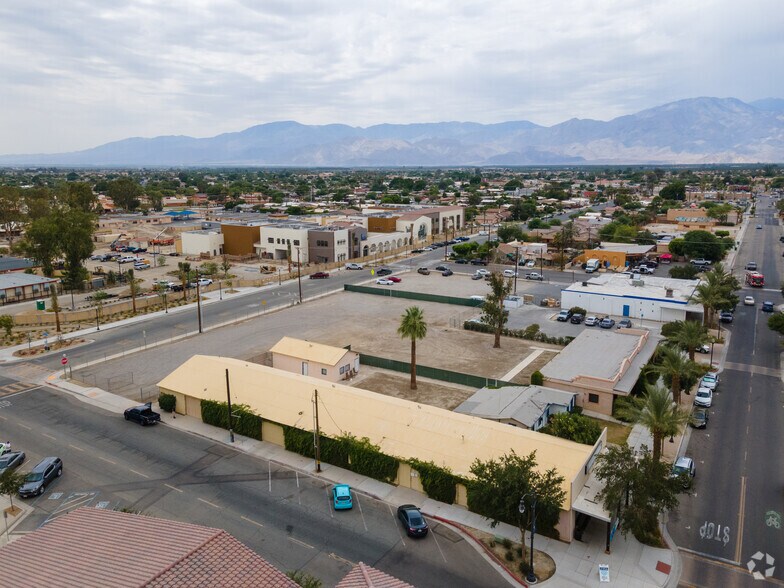 More Photos Of 1400 6th St, Coachella Office For Lease