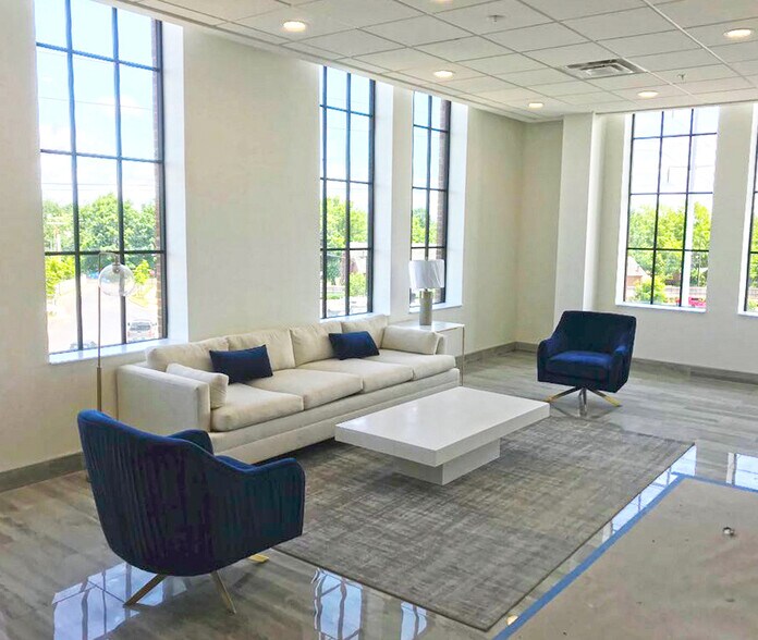 More Photos Of 4040 Finn Way, Lexington Office For Lease