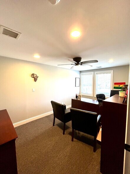 More Photos Of 280 Smithtown Blvd, Nesconset Medical For Sale