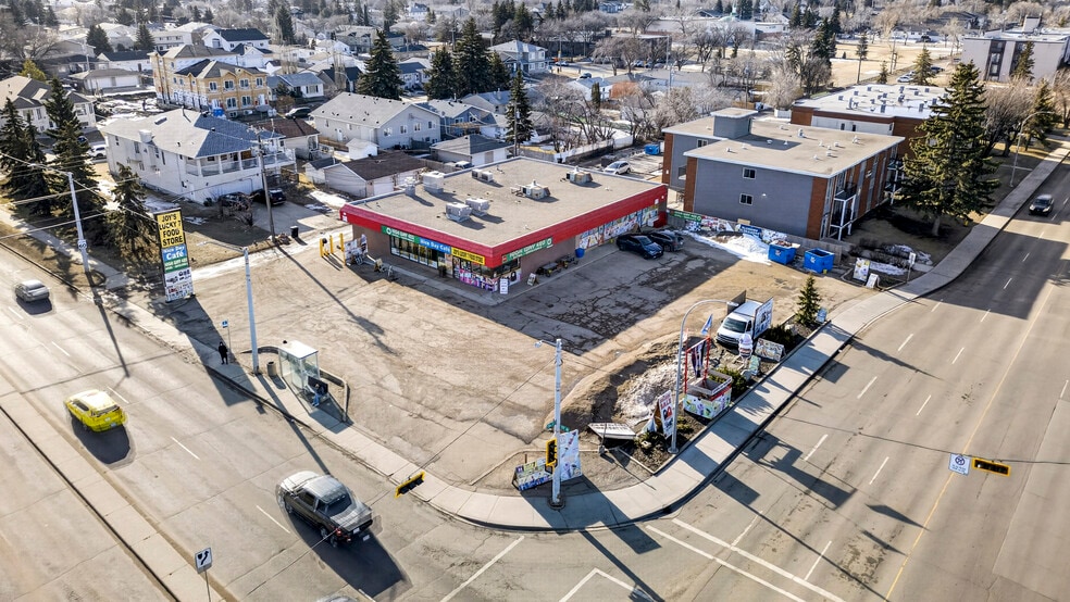 More Photos Of 10639 156th St NW, Edmonton Storefront For Sale
