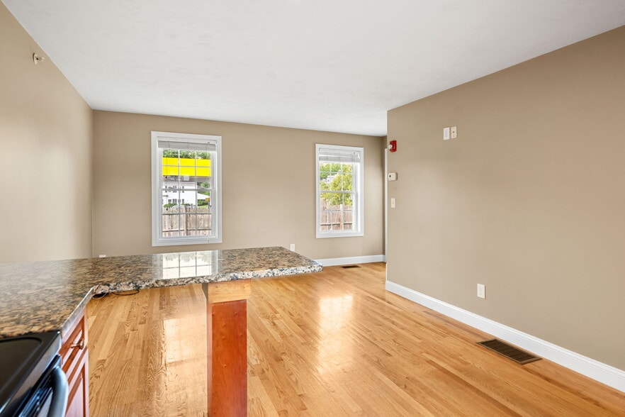 More Photos Of 83 Holten St, Danvers Apartments For Sale