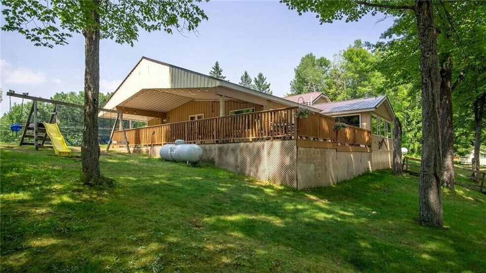 More Photos Of W14549 Plummer Rd, Weyerhaeuser General Retail For Sale