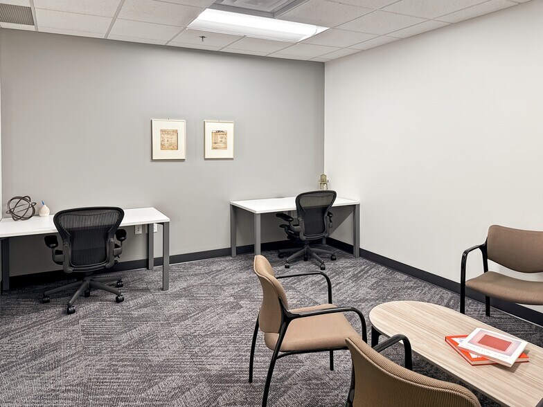 More Photos Of 201 N Illinois St, Indianapolis Coworking Space