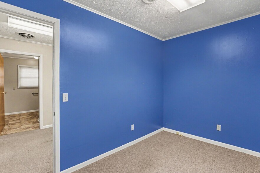 More Photos Of 200 Westfall Rd, Rochester Office For Sale