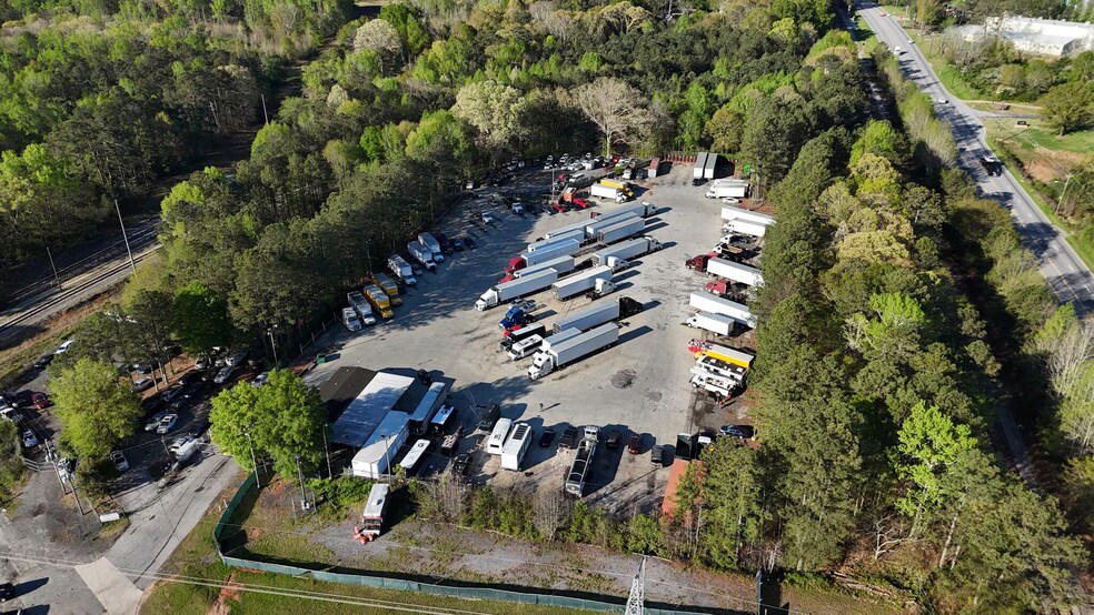 Primary Photo Of 4650 Stacks Rd, College Park Land For Lease