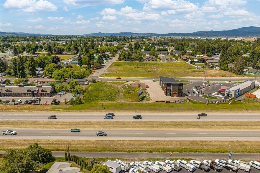 More Photos Of 9878 Kirkpatrick st, Hayden Office For Sale