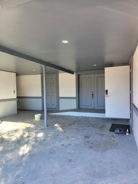 More Photos Of 5721 S Texas Ave, Orlando Religious Facility For Sale