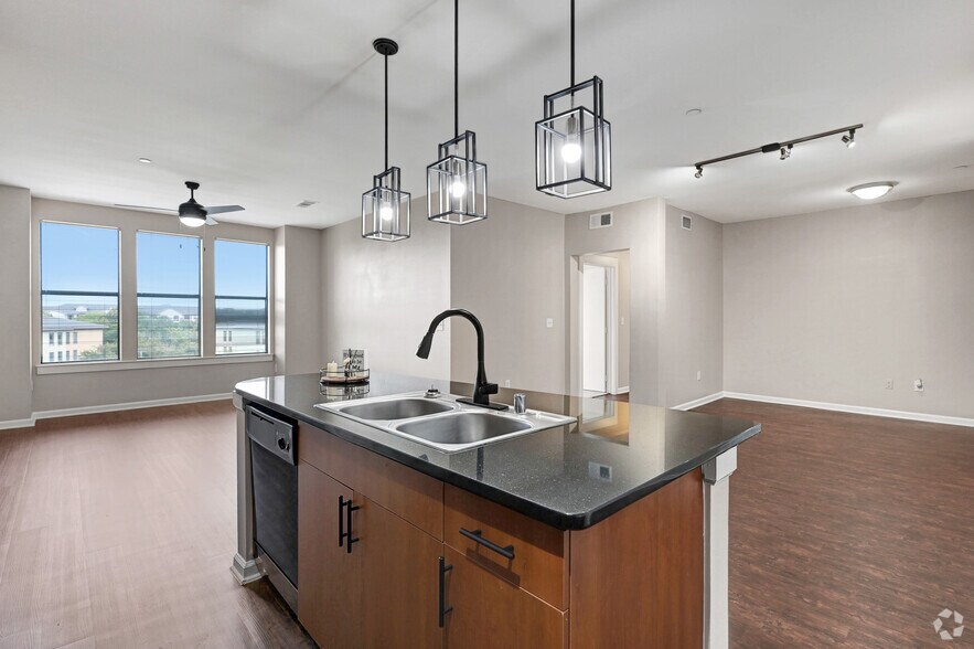 More Photos Of 251 Town Center Ln, Keller Apartments For Lease