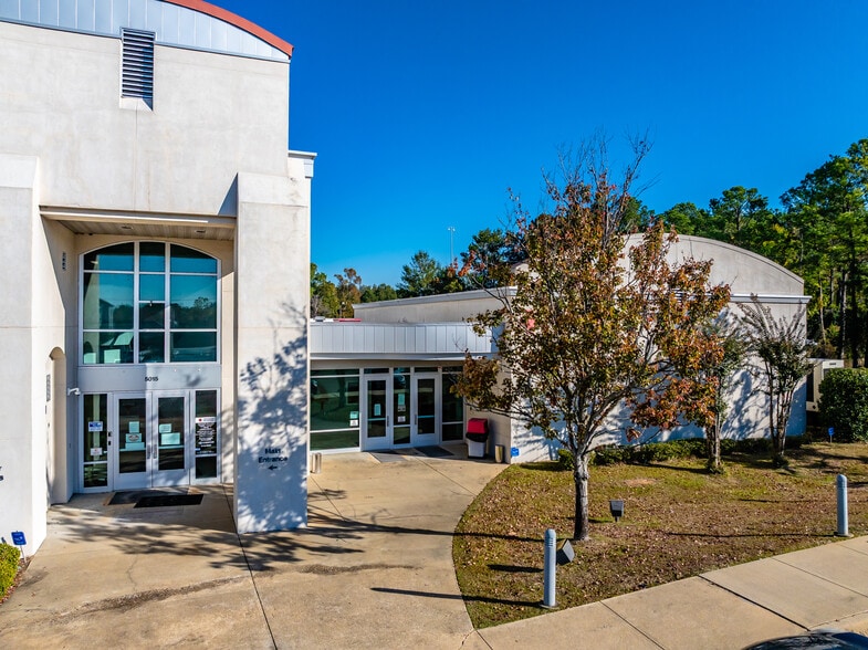 More Photos Of 5015 Woods Crossing Rd, Montgomery Office For Sale