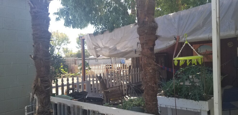 More Photos Of 2435 S K St, Tulare Bar For Sale