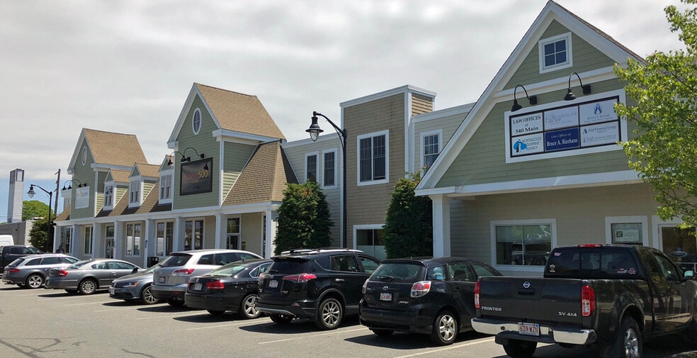 More Photos Of 540 Main St, Hyannis General Retail For Sale