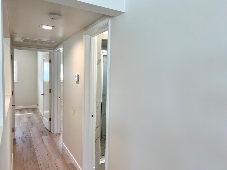 More Photos Of 3511 Market St, Glendale Office Residential For Lease