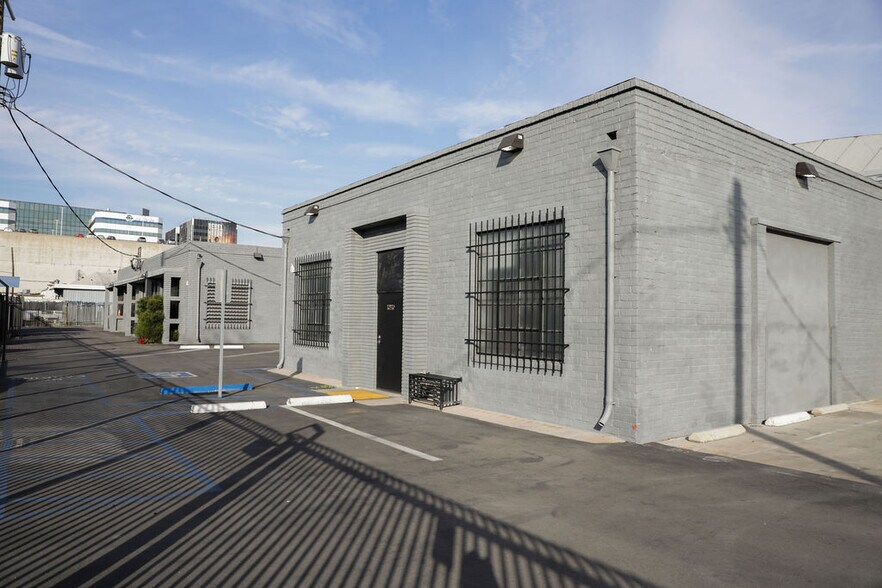 More Photos Of , Los Angeles Industrial For Sale