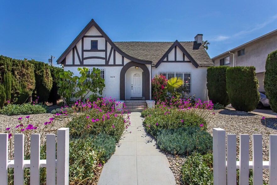 More Photos Of 1524 S Fairfax Ave, Los Angeles Specialty For Sale