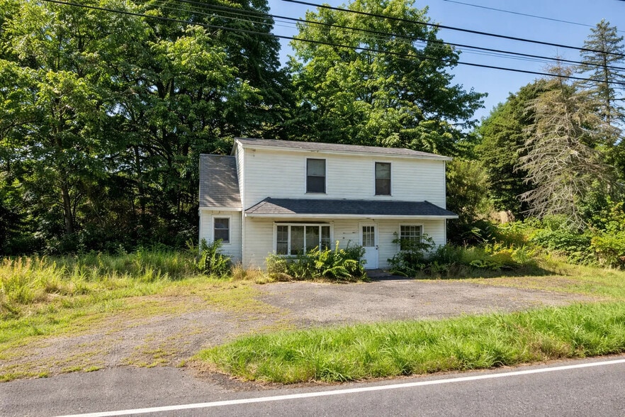 Primary Photo Of 1545 Main St N, Woodbury Land For Sale