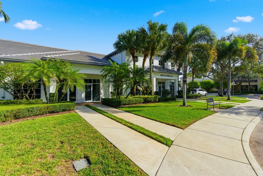 More Photos Of 3307 Northlake Blvd, Palm Beach Gardens Office For Sale