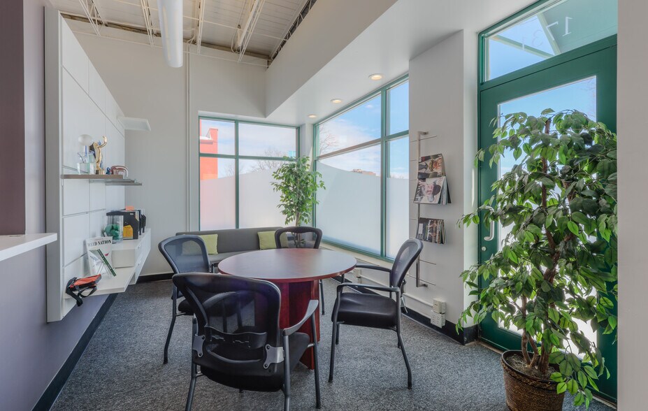 More Photos Of 1731 15th St, Boulder Office For Lease