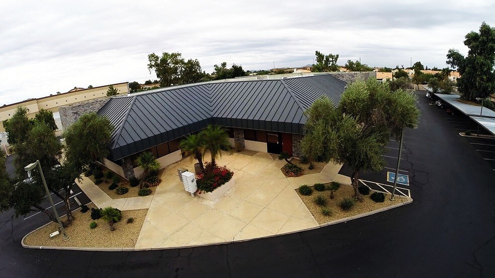 More Photos Of 201 W Guadalupe Rd, Gilbert Medical For Lease