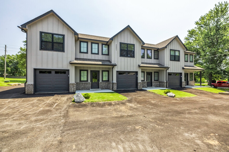 Primary Photo Of 28801 141st S st, Coweta Apartments For Sale