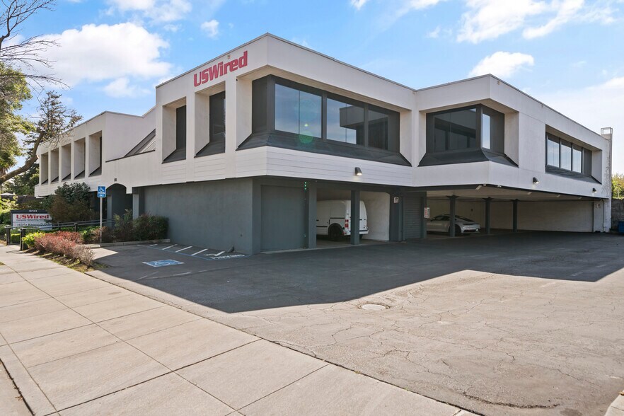 Primary Photo Of 310 W Hamilton Ave, Campbell Medical For Sale