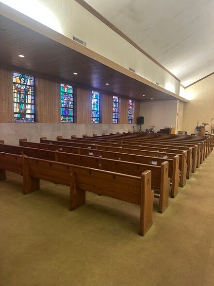 More Photos Of 2540 Woodstock Ave, Pittsburgh Religious Facility For Sale