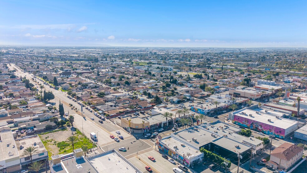 More Photos Of 4630 Whittier Blvd, Los Angeles General Retail For Sale