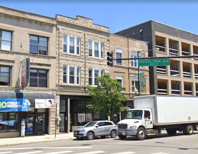 More Photos Of 2955 N Milwaukee Ave, Chicago General Retail For Sale