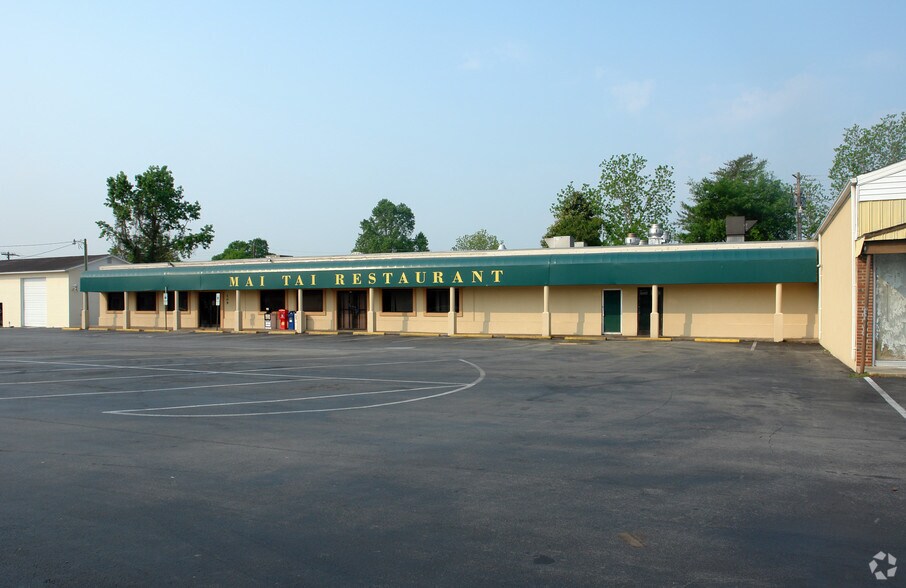 More Photos Of 109 Henderson Dr, Jacksonville Restaurant For Sale