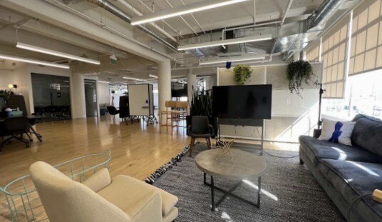 More Photos Of 767 S Alameda St, Los Angeles Loft Creative Space For Lease