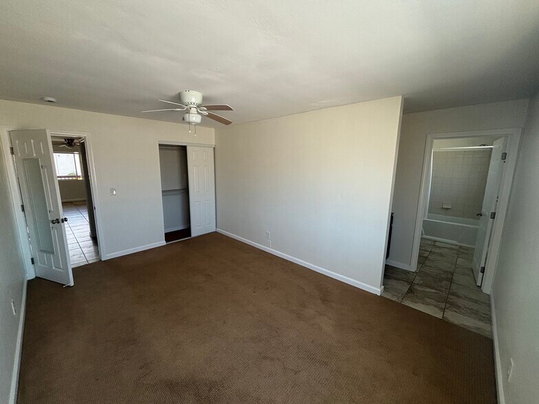 More Photos Of 2954-2958 Mission Blvd, San Diego Apartments For Sale