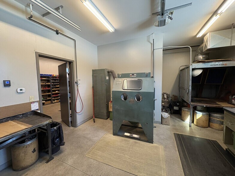 More Photos Of 928 County Road 480, Marquette Service For Sale