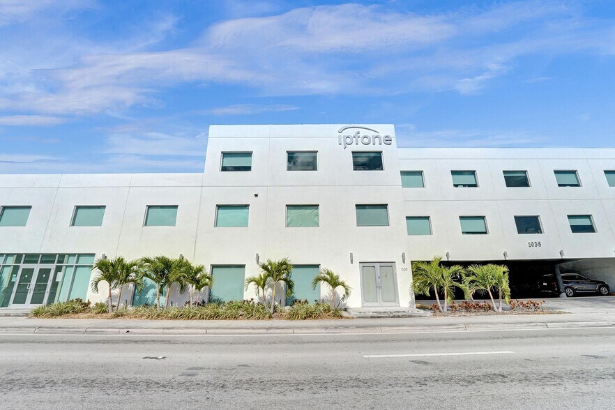 More Photos Of 1005 NE 125th St, North Miami Unknown For Lease