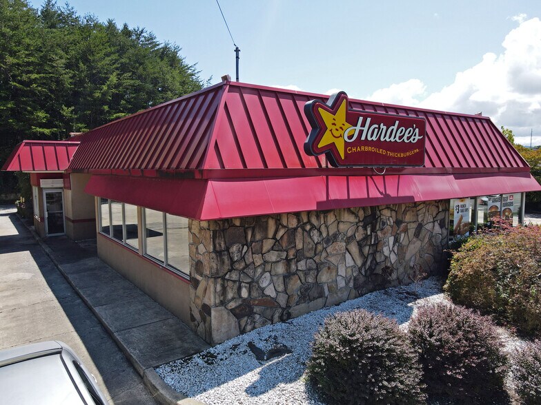 More Photos Of 244 N Main St, Hiawassee Fast Food For Lease