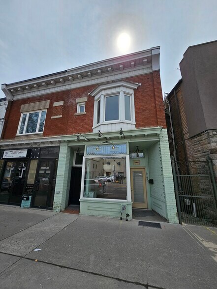 Primary Photo Of 3293 Dundas St W, Toronto Storefront Retail Residential For Lease