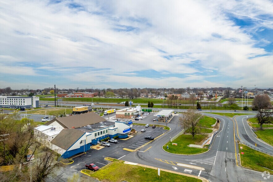 More Photos Of 2150 New Castle Ave, New Castle Health Club For Sale