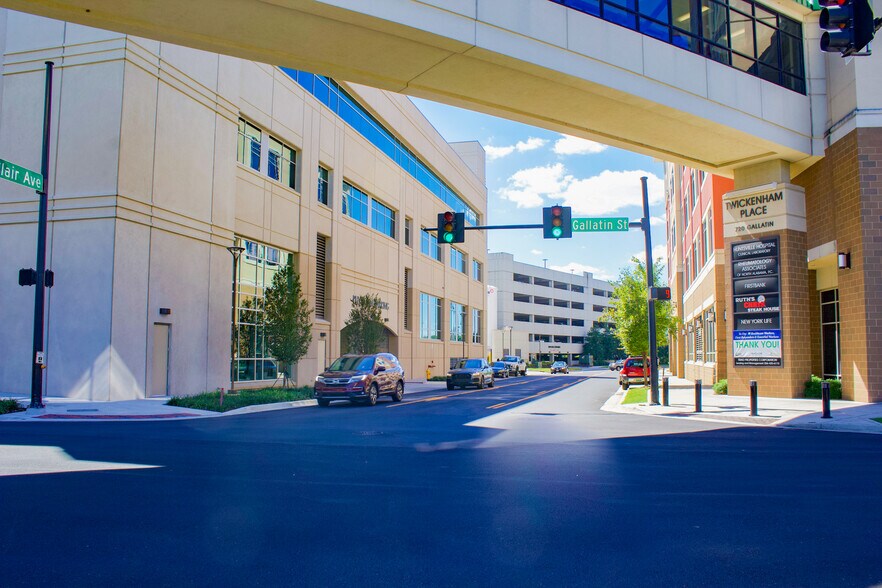 More Photos Of 205 Saint Clair Ave SW, Huntsville Healthcare For Lease
