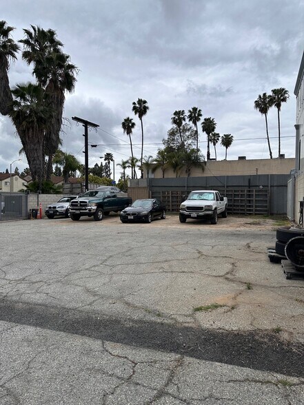 More Photos Of 12655 Imperial Hwy, Santa Fe Springs Warehouse For Lease