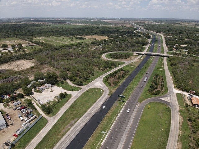 More Photos Of 13901 Interstate 35 S, Von Ormy Land For Sale