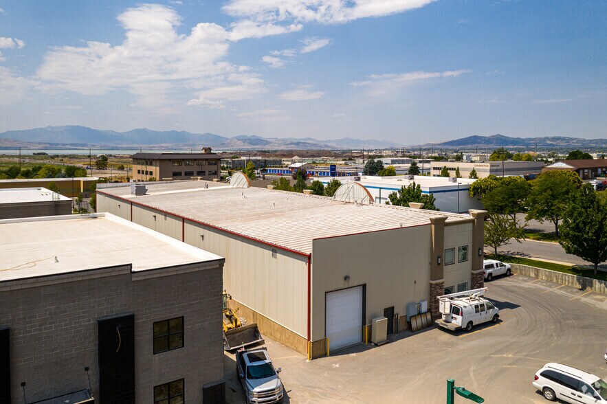 More Photos Of 1349 W 760 N, Orem Flex For Lease