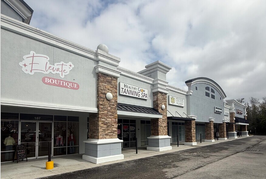 More Photos Of 7831 Mitchell Blvd, New Port Richey Unknown For Lease