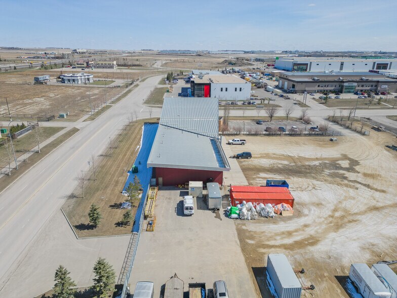 More Photos Of 261211 Wagon Wheel Way, Rocky View No 44 Light Manufacturing For Sale