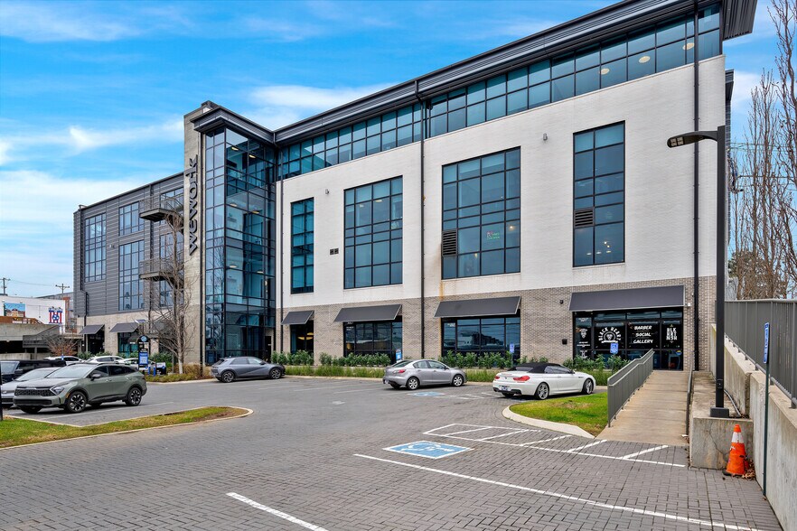 More Photos Of 900 Main St, Nashville Storefront Retail Office For Lease