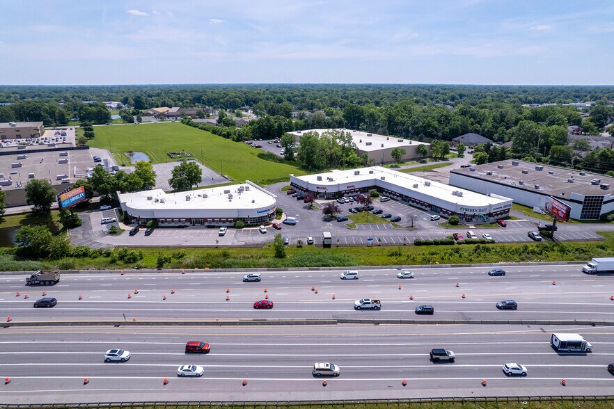 More Photos Of , Indianapolis Flex For Sale