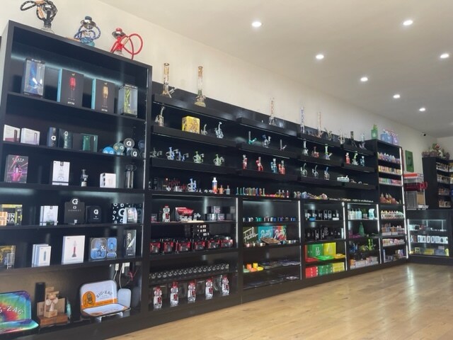 More Photos Of 7219-7223 Melrose Ave, Los Angeles Storefront For Lease