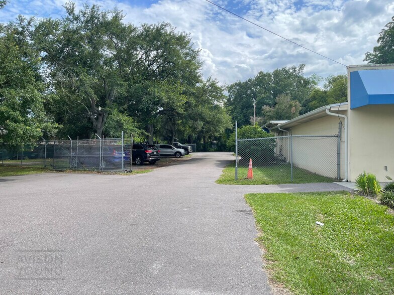 More Photos Of 300 Franklin St, Ocoee Office For Sale